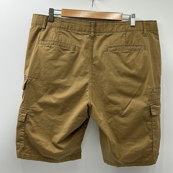 IRON FLEX STRETCH MENS CASUAL CARGO SHORTS SIZE 36 BROWN - Picture 4 of 10